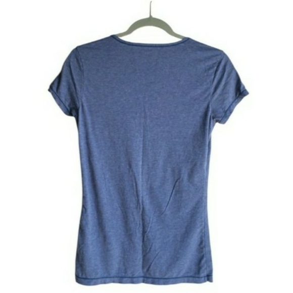 Victoria's Secret Blue V-neck Short Sleeve T-shirt One Size - Picture 2 of 3